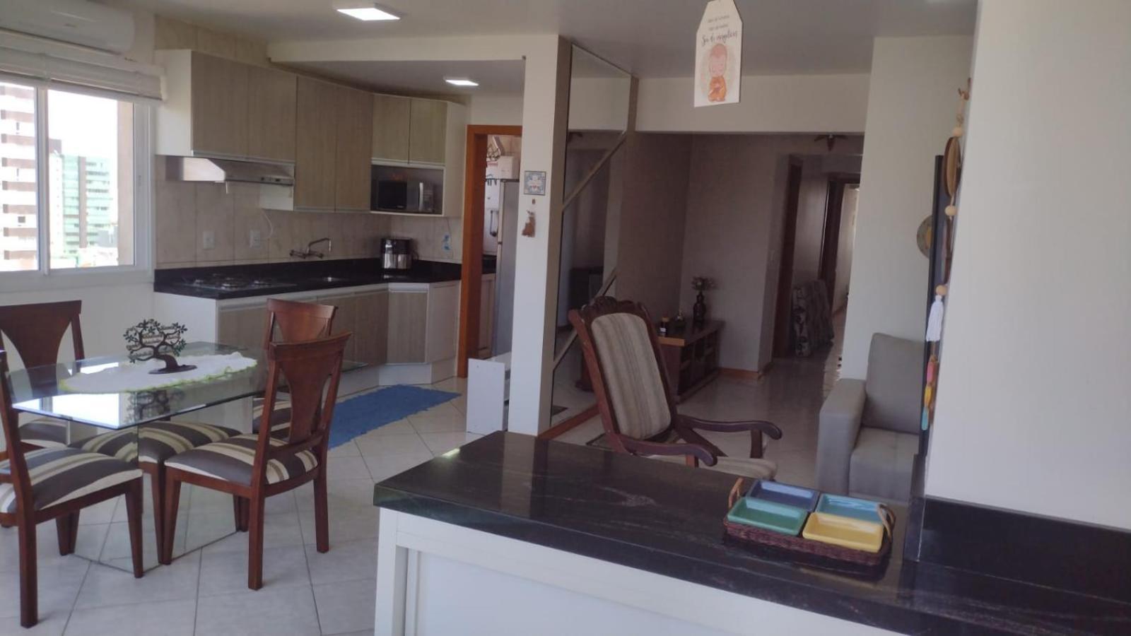 Apartamento Solar Da Praca, Aconchegante E Climatizado Torres Esterno foto