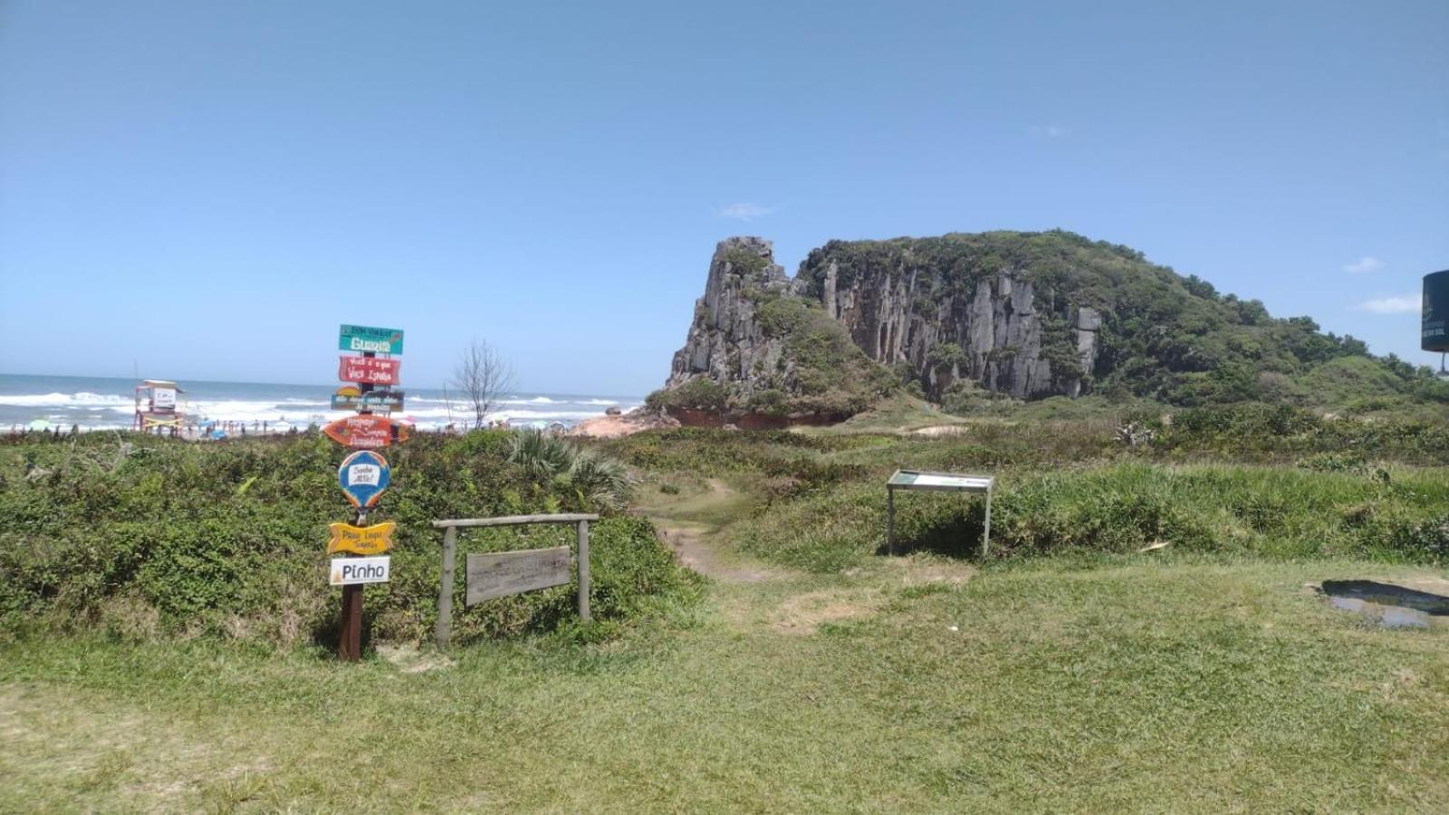 Apartamento Solar Da Praca, Aconchegante E Climatizado Torres Esterno foto